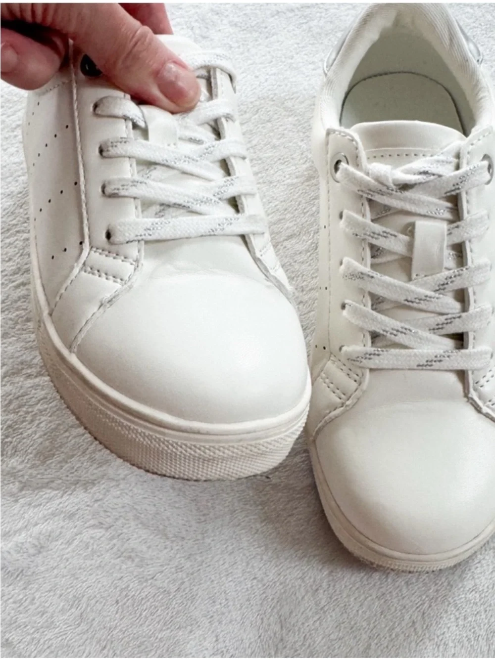 J. Crew White Leather Sneakers size 1